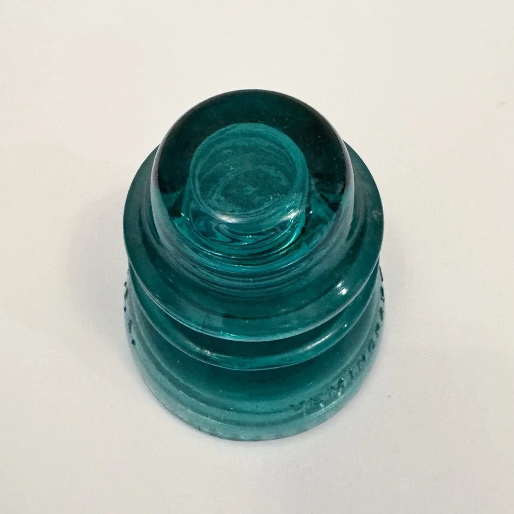Hemingway No 42 Glass Insulator Vintage Antique, Aqua Blue,‎ 4-inch